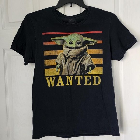 Star wars the mandalorian baby yoda tshirt - Picture 1 of 3